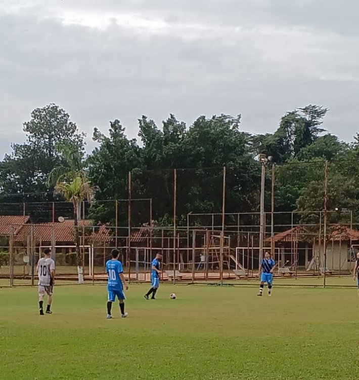Duas partidas movimentaram a rodada do 15º Campeonato de Futebol dos