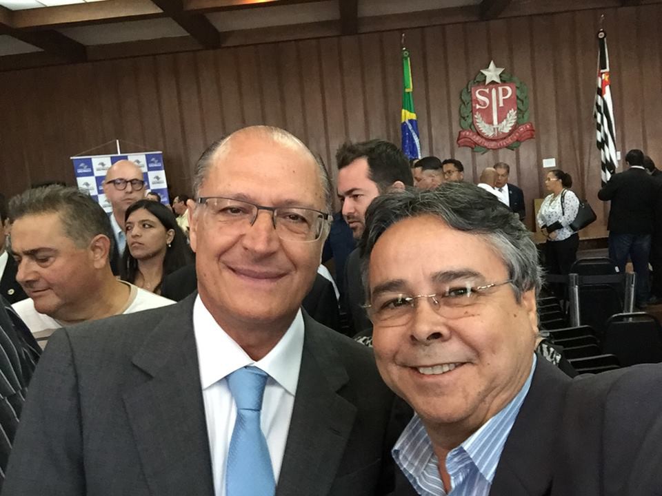 Presidente do nosso Sindicato partipou da assinatura do novo salário-mínimo paulista
